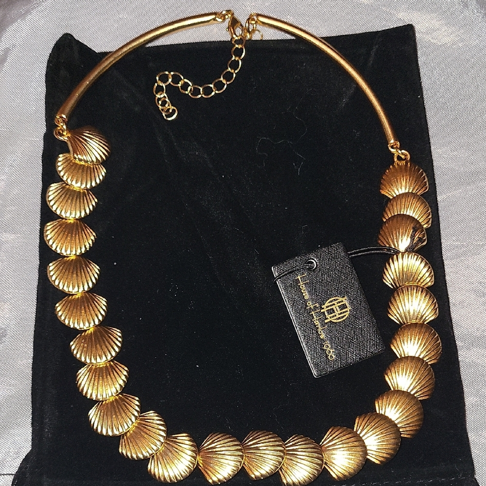 House of Harlow 1960 Elegant Gold Scallop Shell Statement Necklace BNWT Ti